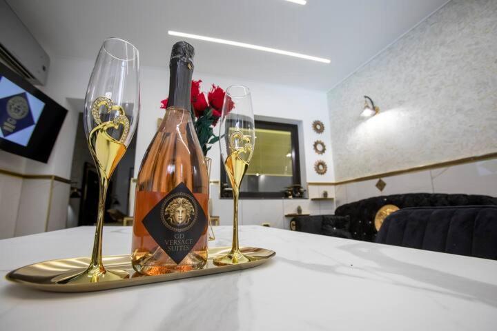 Gd Luxury Suite ランダッツォ エクステリア 写真